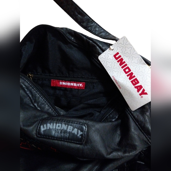 Union Bay Soft Leather Aztec Embroidery Design Purse - Picture 6 of 7